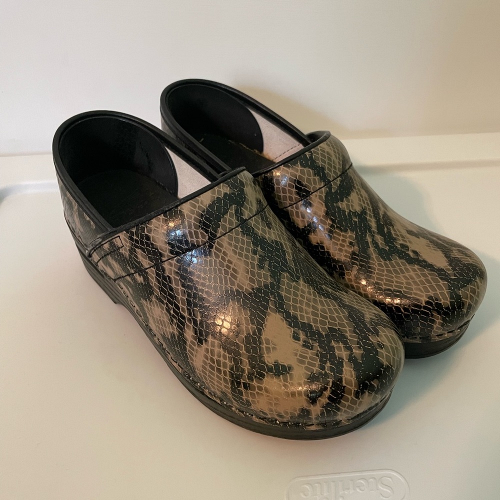 Dansko Snake Animal Print Clogs Size Eu 36 - image 1
